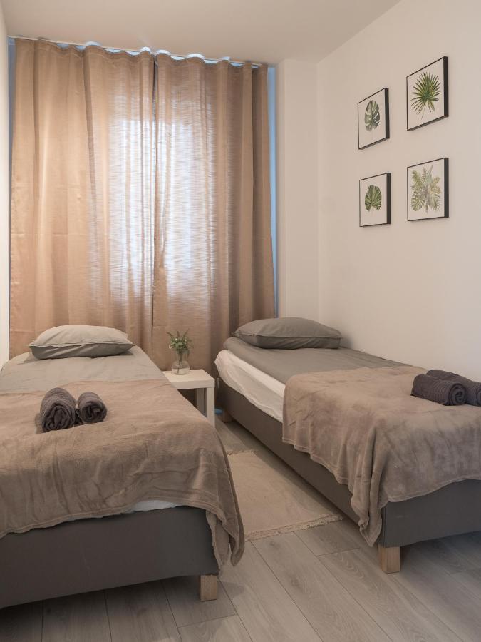 Apartament Clever 1 Kamienica Grochow Varšava Exteriér fotografie