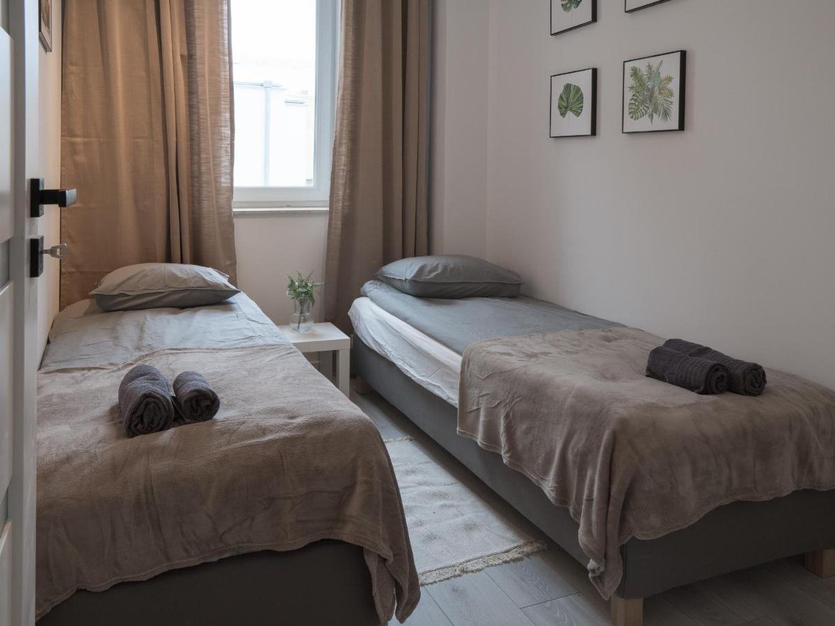 Apartament Clever 1 Kamienica Grochow Varšava Exteriér fotografie
